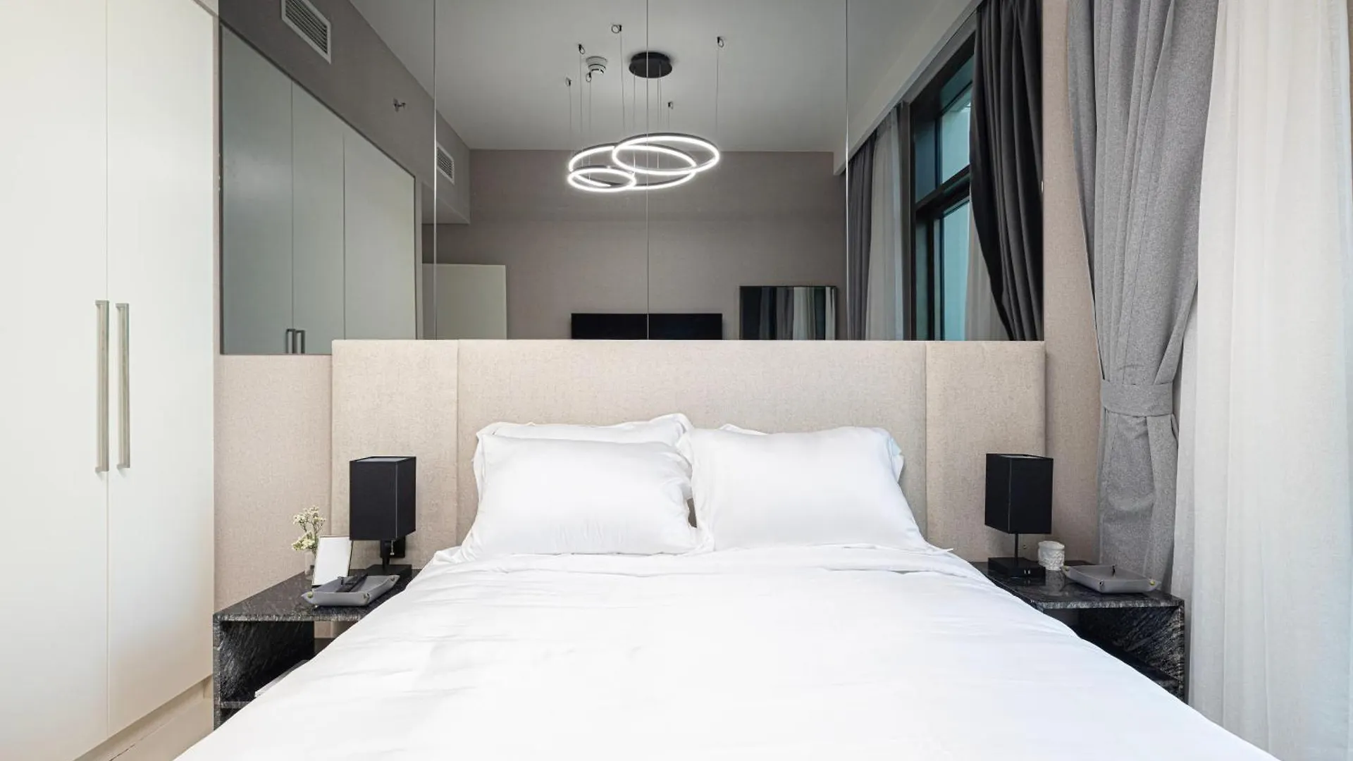 Luxury 4Br Burj Khalifa View Dubai Mall